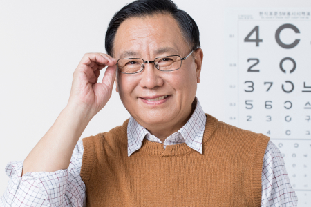 40대 이상 중장년층 이상 안검진